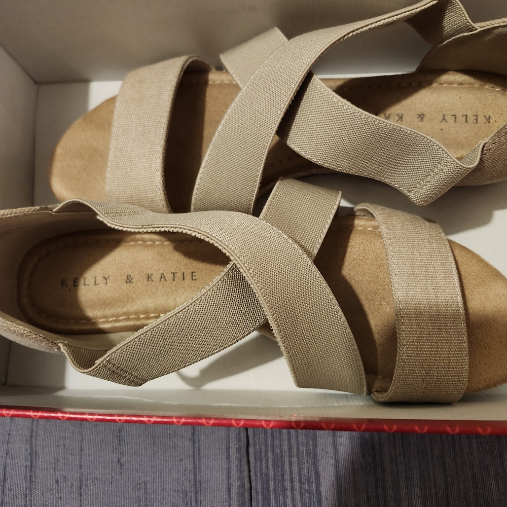 Kelly & Katie Tan Leather Strappy Sandals